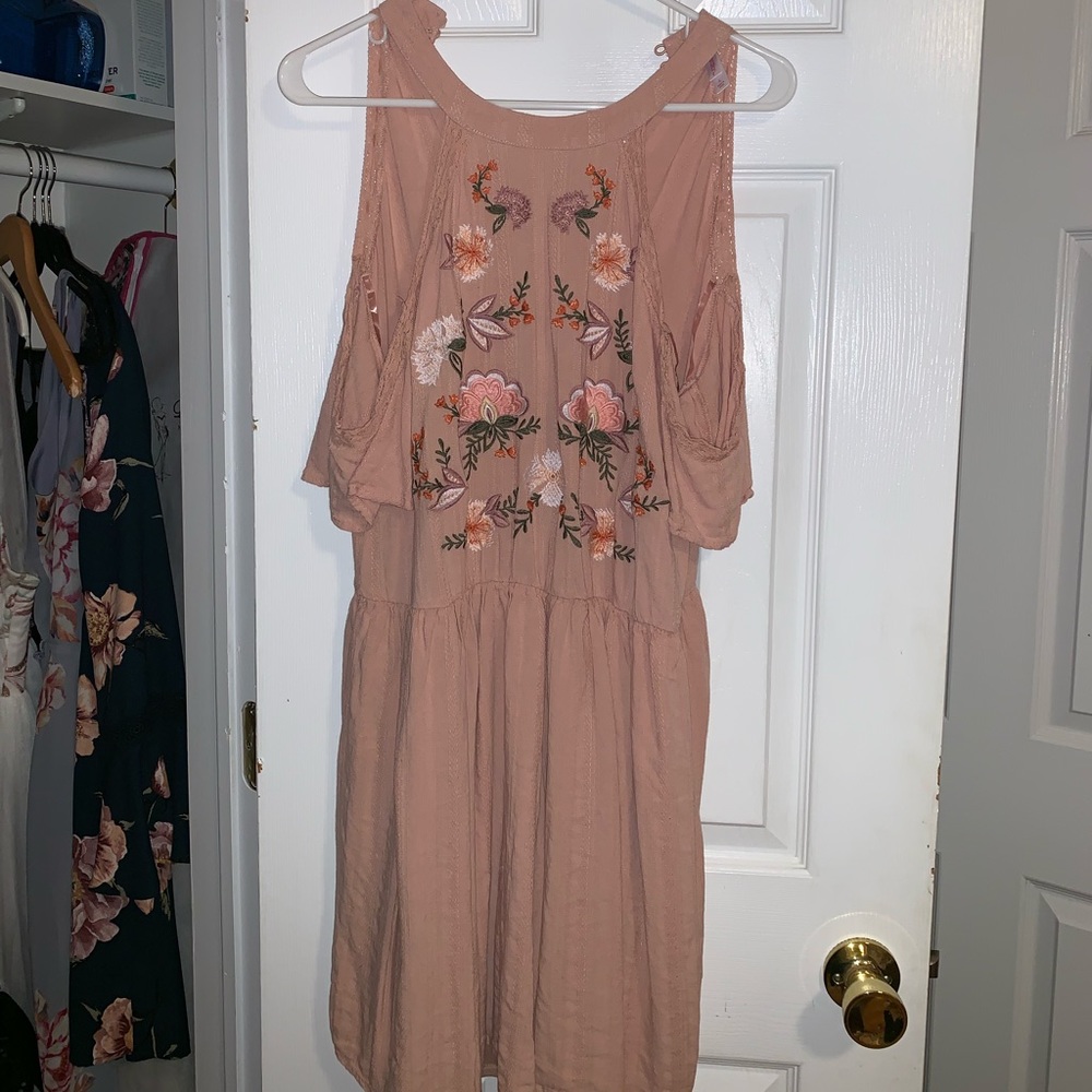 Cute pink, floral, off the shoulder dress!